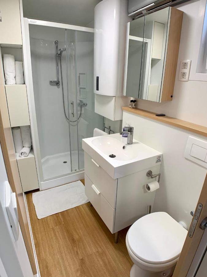 Bellavista Houseboat Apartment Portorož